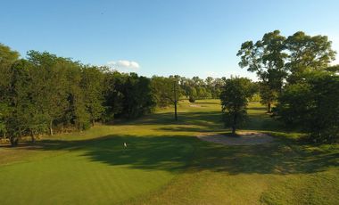 Oportunidad Departamento vista al GOLF - Medal Country club