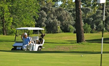 Oportunidad Departamento vista al GOLF - Medal Country club