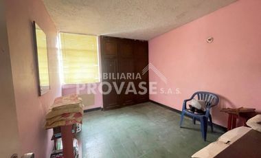 casa en venta en blanco. Cod V103538