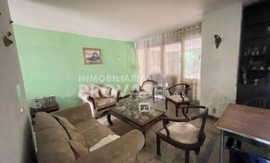 casa en venta en blanco. Cod V103538