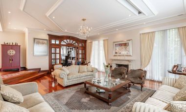 casa en arriendo/venta en usaquén. Cod A12049