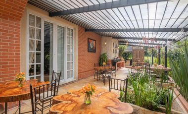 casa en arriendo/venta en usaquén. Cod A12049