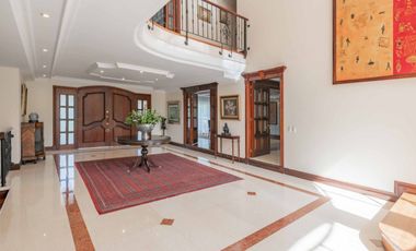 casa en arriendo/venta en usaquén. Cod A12049