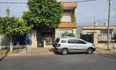 Casa para 2 Familias en venta en San Justo