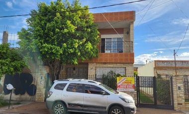 Casa para 2 Familias en venta en San Justo