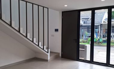 Rumah 2 Lt Siap Huni 10 Mnt ke PintuTol BSD Barat Dibantu KPR J-42191