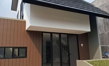 Rumah 2 Lt Siap Huni 10 Mnt ke PintuTol BSD Barat Dibantu KPR J-42191