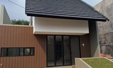 Rumah 2 Lt Siap Huni 10 Mnt ke PintuTol BSD Barat Dibantu KPR J-42191