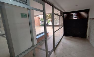LOCAL EN ARRIENDO UBICADO EN MEDELLIN SECTOR CENTRO DE LA CIUDAD