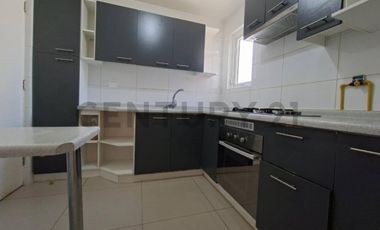 Se arrienda casa en Jardines de Linderos