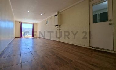 Se arrienda casa en Jardines de Linderos