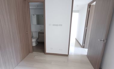 apartamento en arriendo en loma de las brujas. Cod A513181