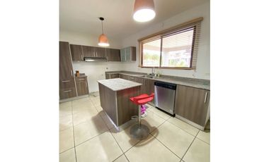 Se Vende Casa en Paseo del Norte