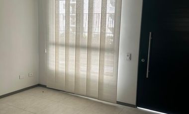 casa en arriendo en condominio entre parques. Cod A118361