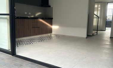 casa en arriendo en condominio entre parques. Cod A118361