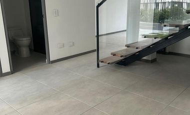 casa en arriendo en condominio entre parques. Cod A118361