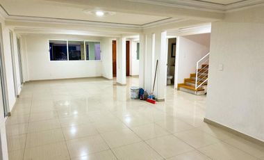 Renta de casa en Metepec con 4 habitaciones