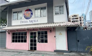 Venta de casa comercial en San Francisco GTA