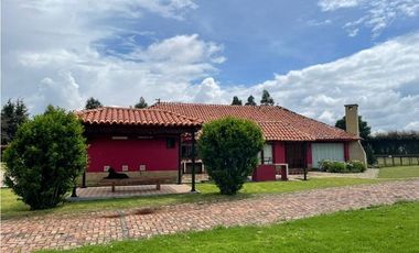 casa en arriendo en siberia. Cod A4696