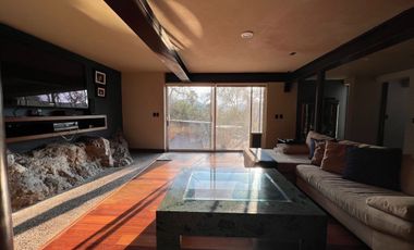 Casa de Lujo en Venta Fracc Las Cañadas Club de Golf vista Arbolada en Zapopan