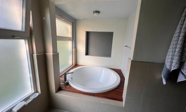 Casa de Lujo en Venta Fracc Las Cañadas Club de Golf vista Arbolada en Zapopan