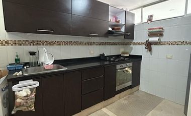 casa en venta en av libertadores. Cod V1255