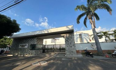 casa en venta en av libertadores. Cod V1255