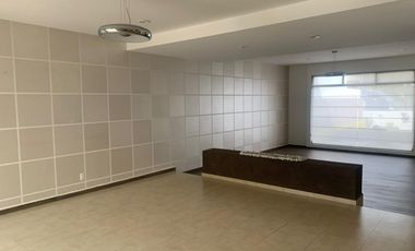 Casa en venta para reestrenar en residencial Chiluca