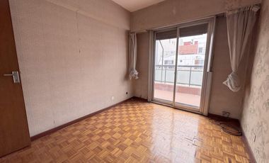 Venta 2 Ambientes, Balcón Corrido Al Frente, Muy Bajas Expensas