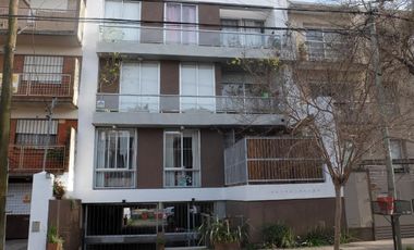 San Isidro - 2 dormitorios - 2 baños - 2 cocheras - c/deck c/parrilla