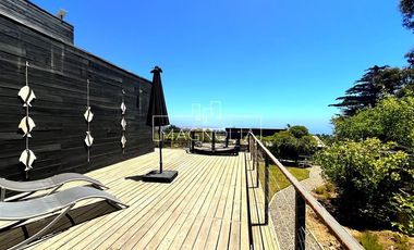 Casa en venta de 5 dorm. en Pichilemu