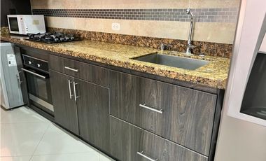 VENDO APARTAMENTO EN LOS COLORES MEDELLIN