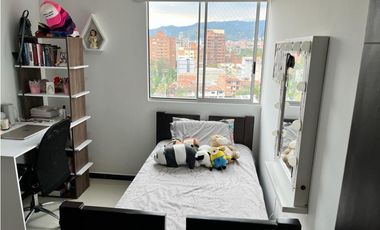 VENDO APARTAMENTO EN LOS COLORES MEDELLIN