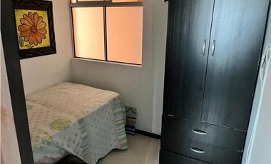 VENDO APARTAMENTO EN LOS COLORES MEDELLIN
