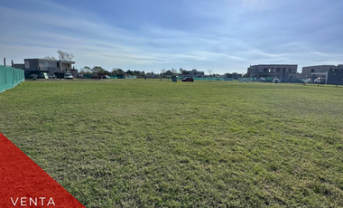 LOTE FRENTE A LA LAGUNA EN TERRAVISTA