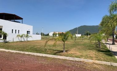 OPORTUNIDAD !! TERRENO FRENTE A LA PRESA DE VALENCIA