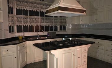 SE VENDE HERMOSA CASA CON ACABADOS DE LUJO