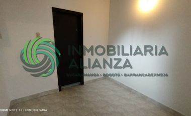 casa en arriendo en los pinos. Cod A13823