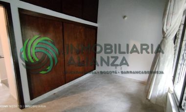 casa en arriendo en los pinos. Cod A13823