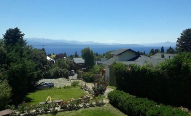 Bo. Melipal Bariloche-Vista al lago