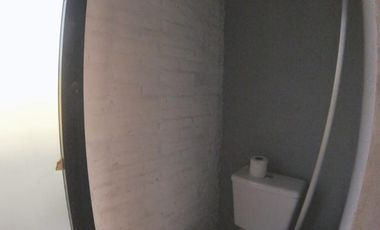 CASA DE DOS DORMITORIOS CON PISCINA Y COCHERA SEMI CUBIERTA. BARRIO PRIVADO, LAS CASUARINAS. IBARLUCEA.