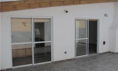 CHALET 3 AMB CON PATIO Y QUINCHO