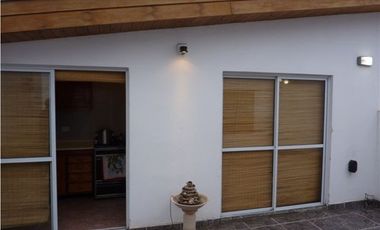 CHALET 3 AMB CON PATIO Y QUINCHO