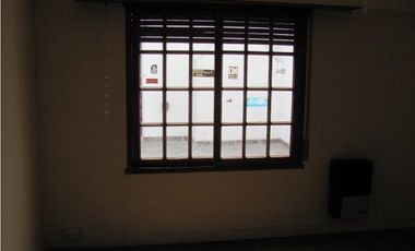 CHALET 3 AMB CON PATIO Y QUINCHO