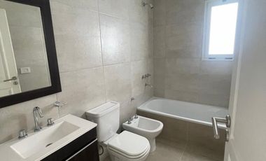 Venta de casa en el Barrio La Alameda -Canning