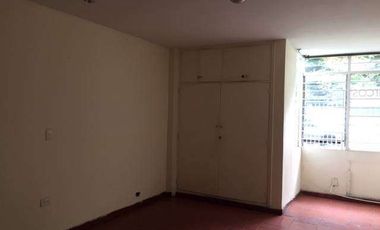 OPORTUNIDAD EXCELENTE UBICACION