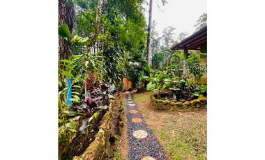 SE VENDE ESPECTACULAR CABAÑA EN CERRO AZUL $135,000