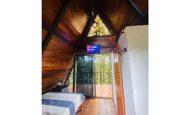SE VENDE ESPECTACULAR CABAÑA EN CERRO AZUL $135,000