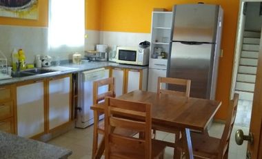 Chalet en alquiler en Acacias Blancas