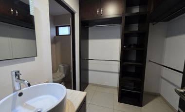 Casa en Venta en El Álamo Country Club en Celaya Gto.